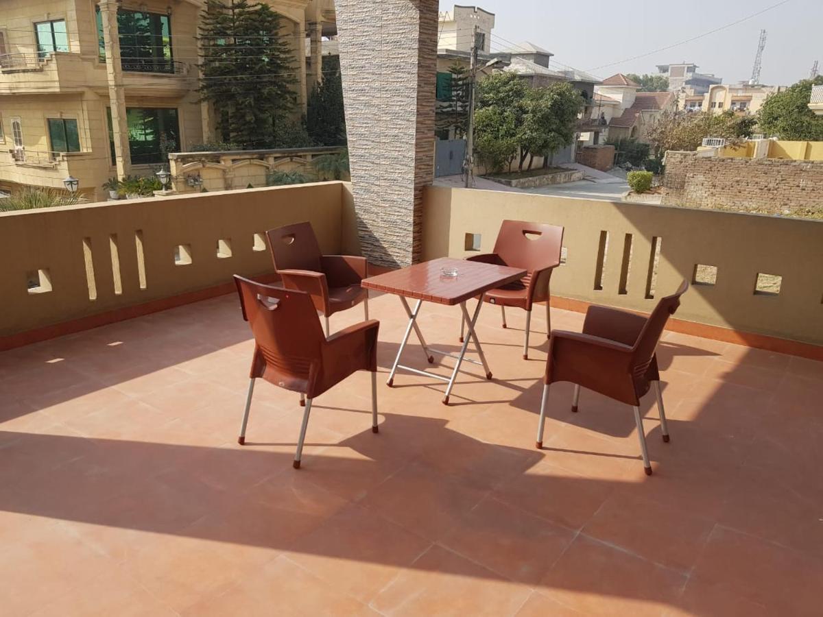 רוואלפינדי Alpha Guest House מראה חיצוני תמונה