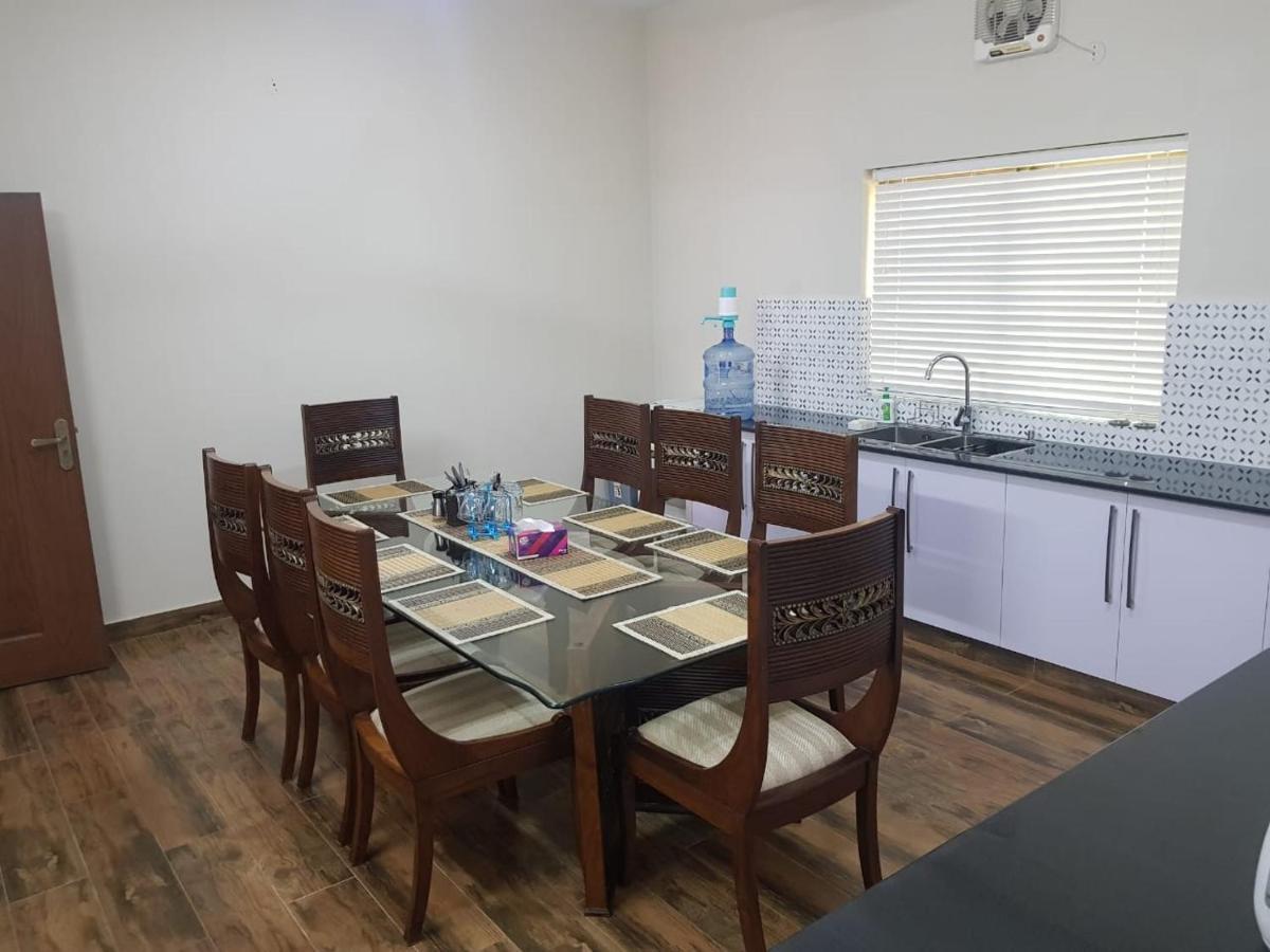 רוואלפינדי Alpha Guest House מראה חיצוני תמונה