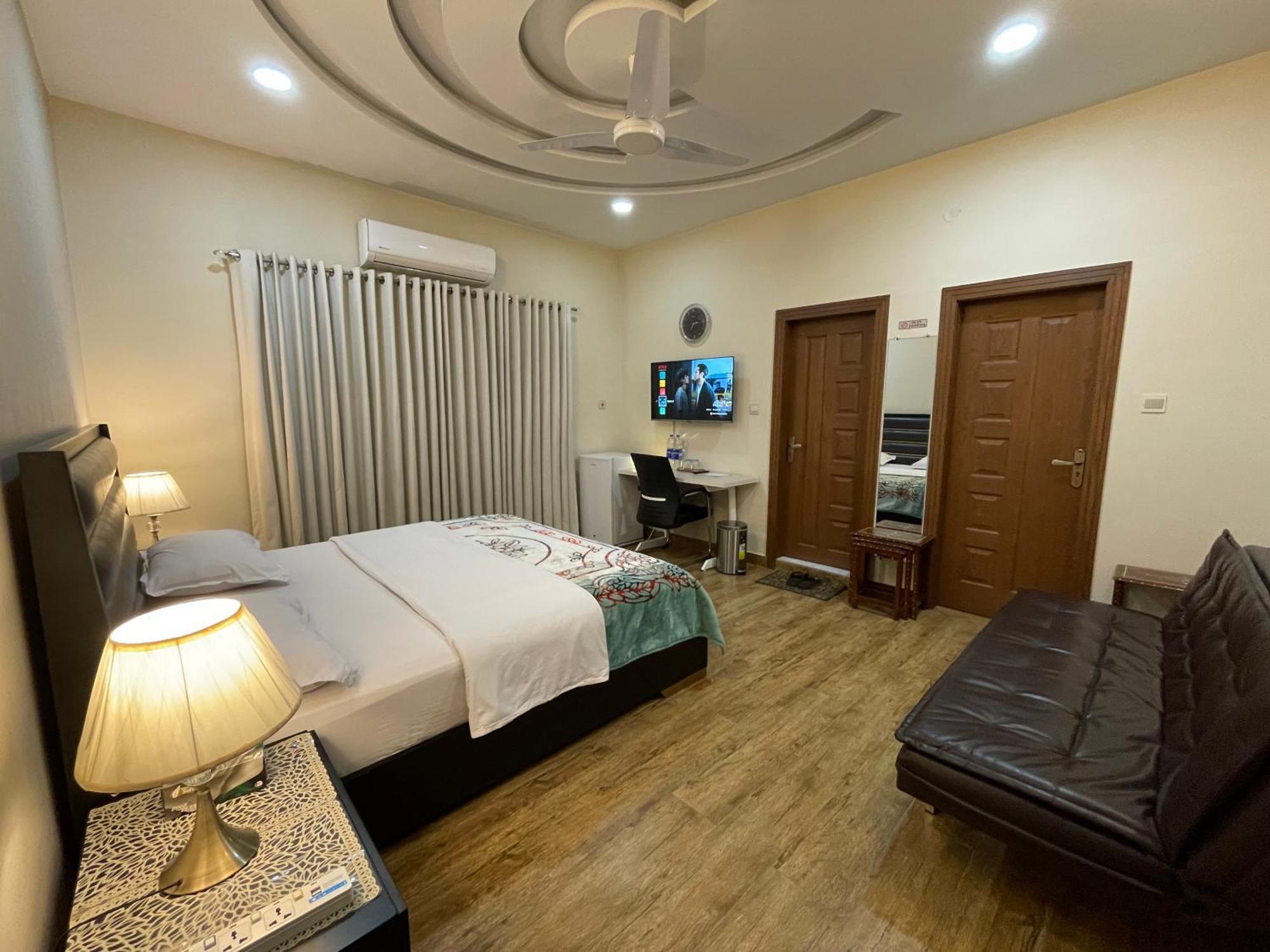 רוואלפינדי Alpha Guest House מראה חיצוני תמונה