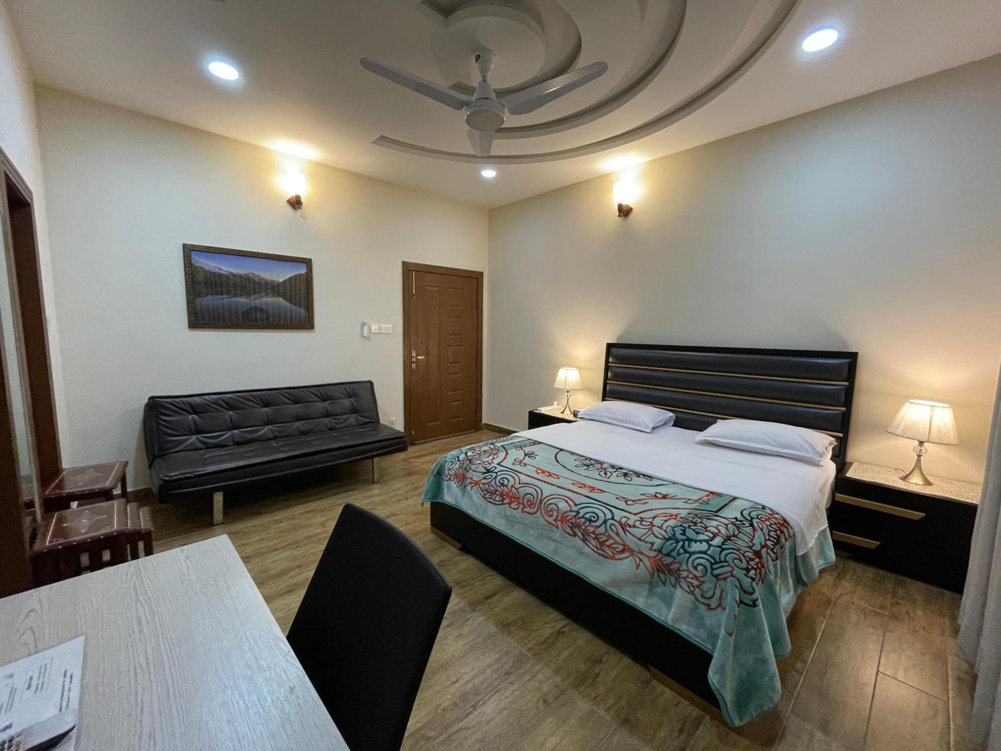 רוואלפינדי Alpha Guest House מראה חיצוני תמונה