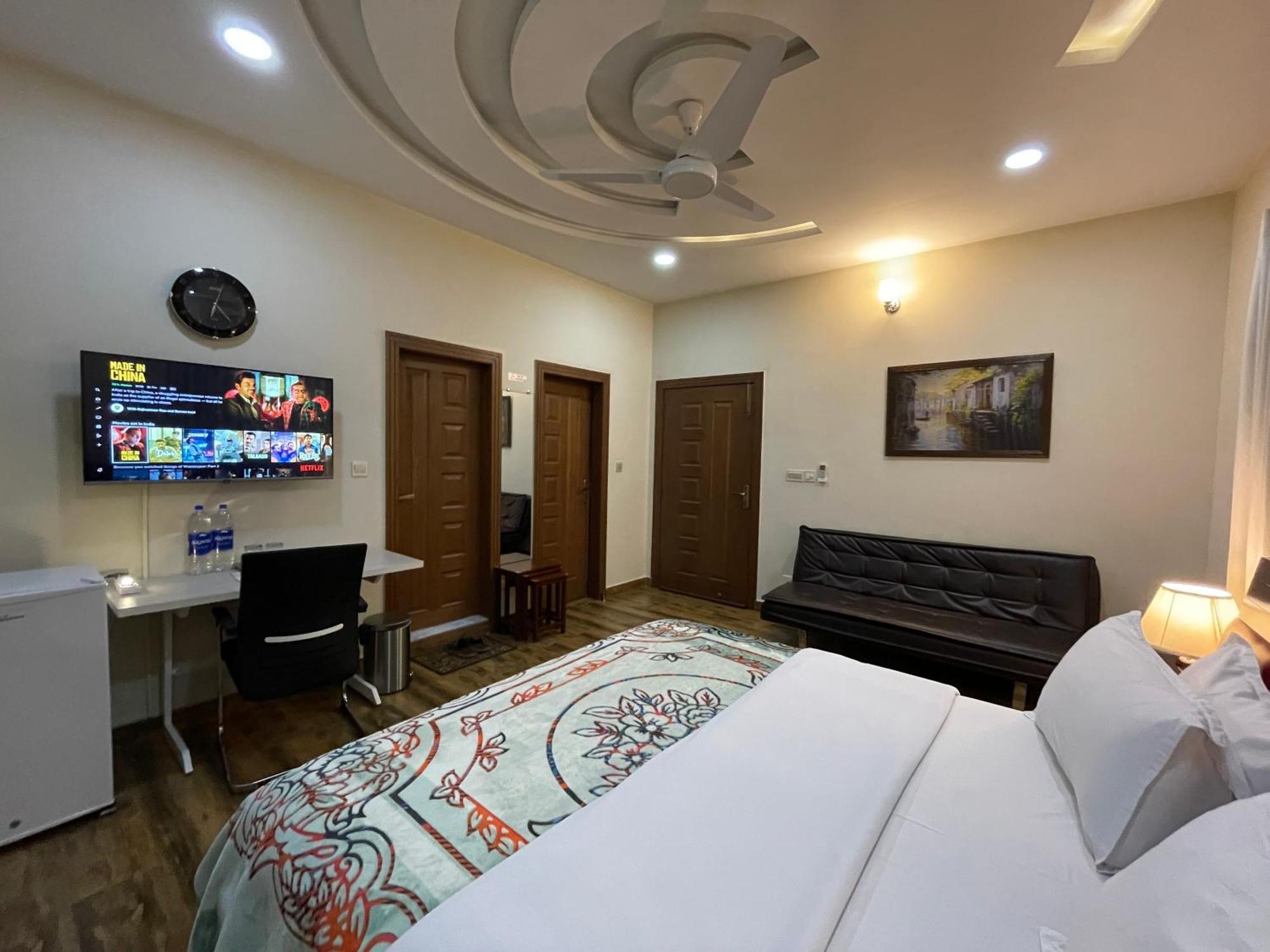 רוואלפינדי Alpha Guest House מראה חיצוני תמונה