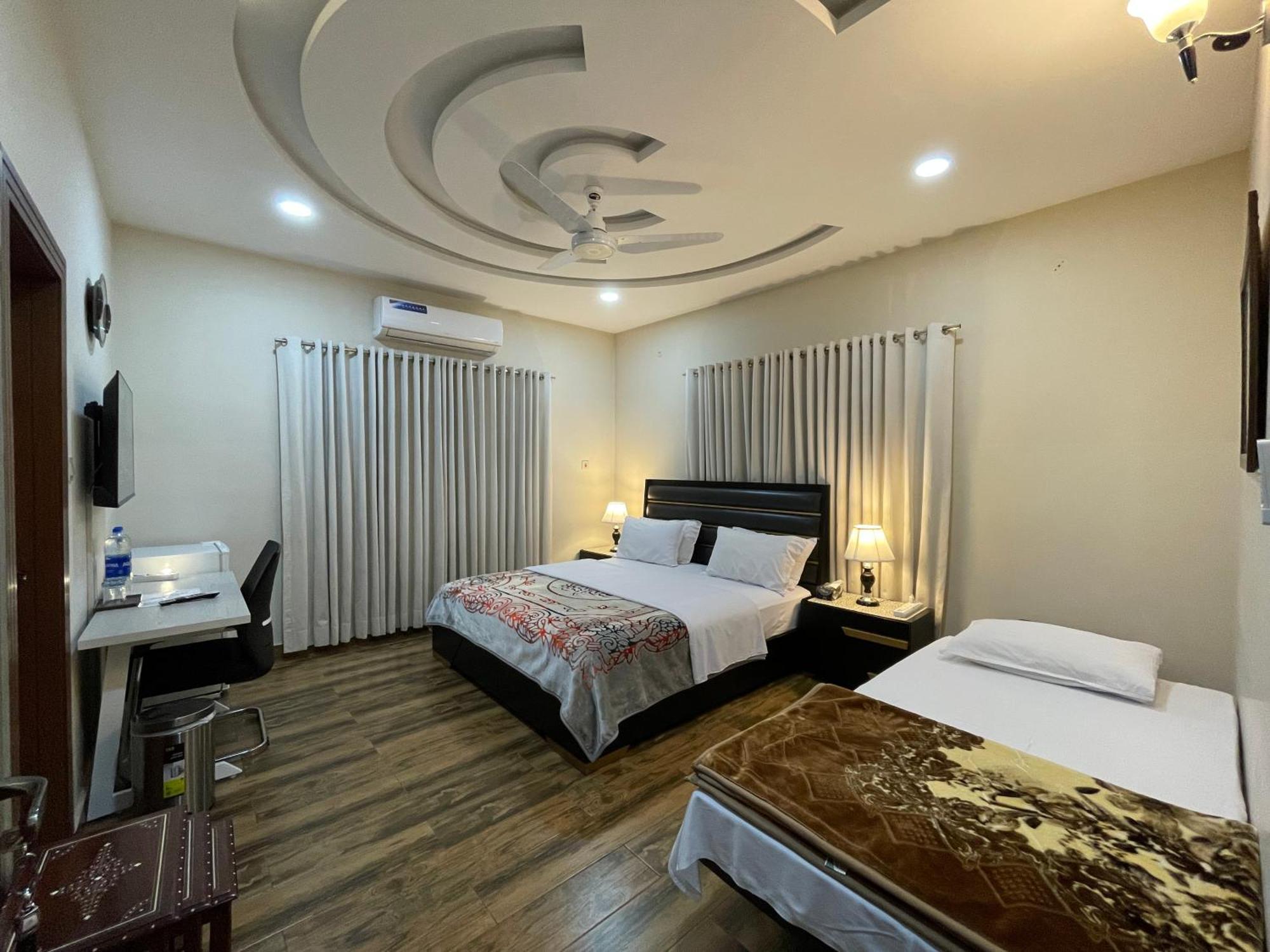 רוואלפינדי Alpha Guest House מראה חיצוני תמונה