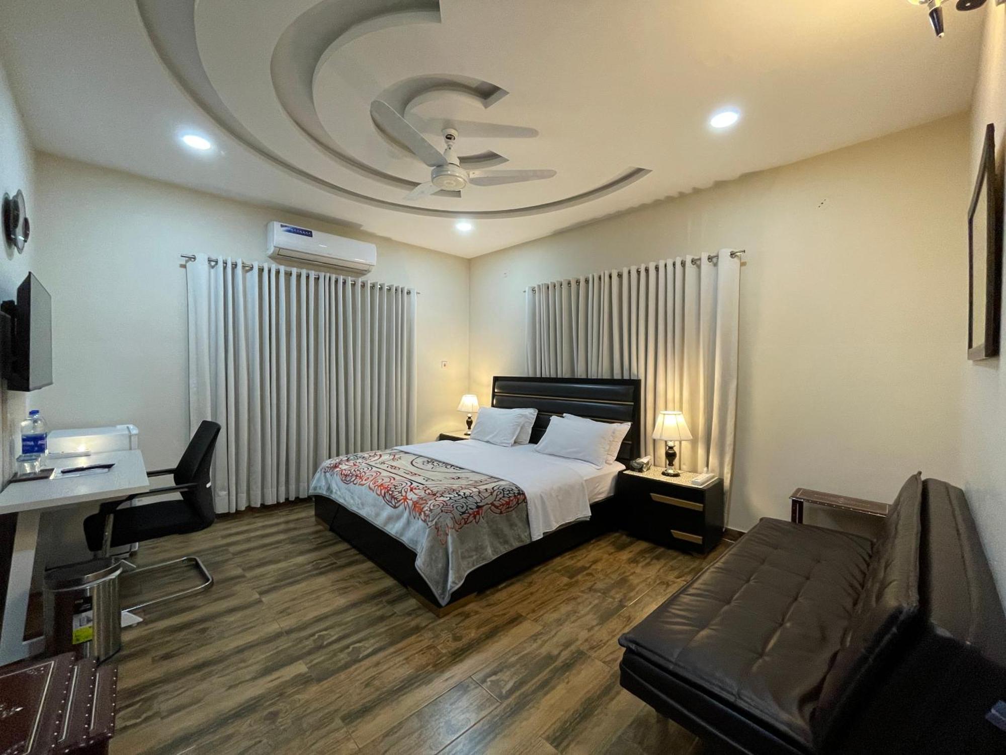 רוואלפינדי Alpha Guest House מראה חיצוני תמונה