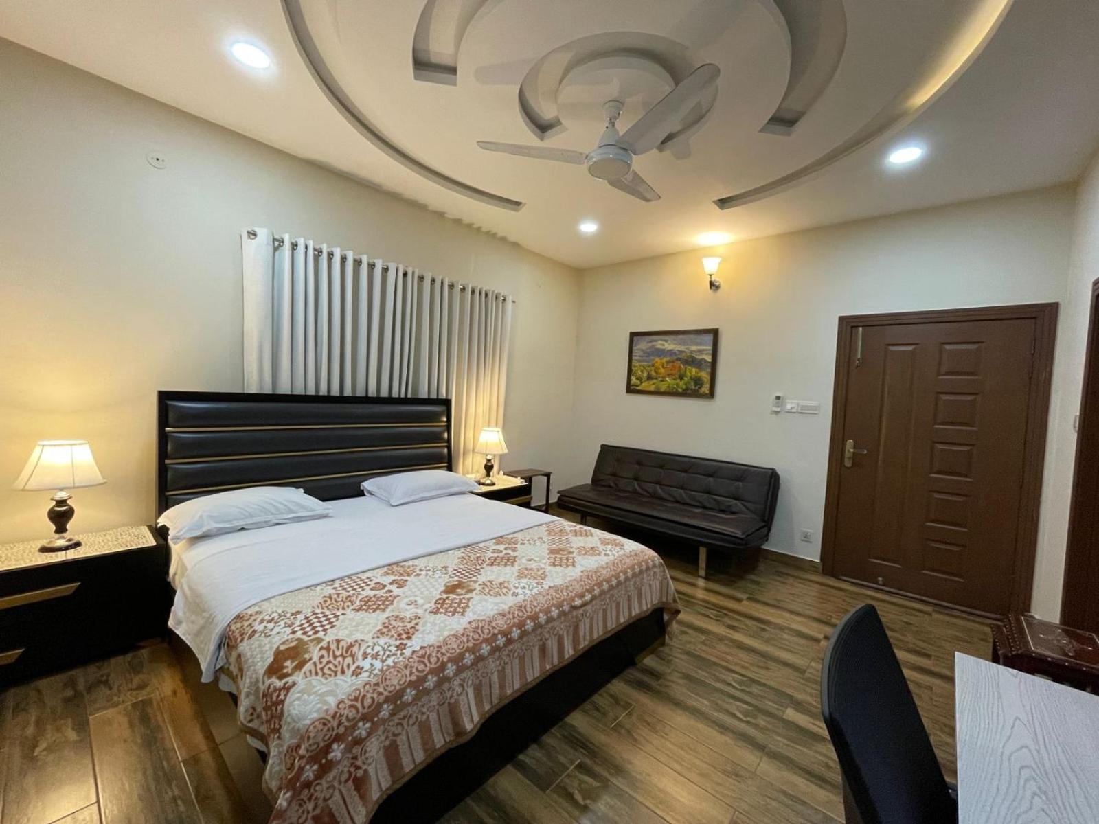 רוואלפינדי Alpha Guest House מראה חיצוני תמונה