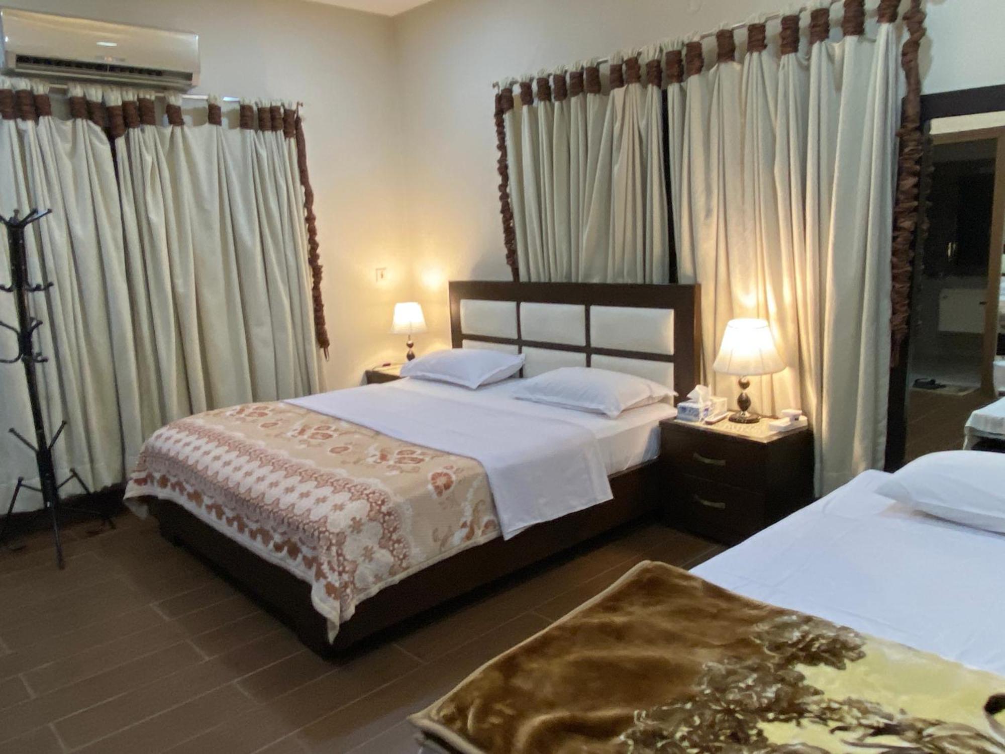 רוואלפינדי Alpha Guest House מראה חיצוני תמונה